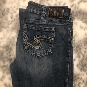 Silver Jeans • Suki 32/34